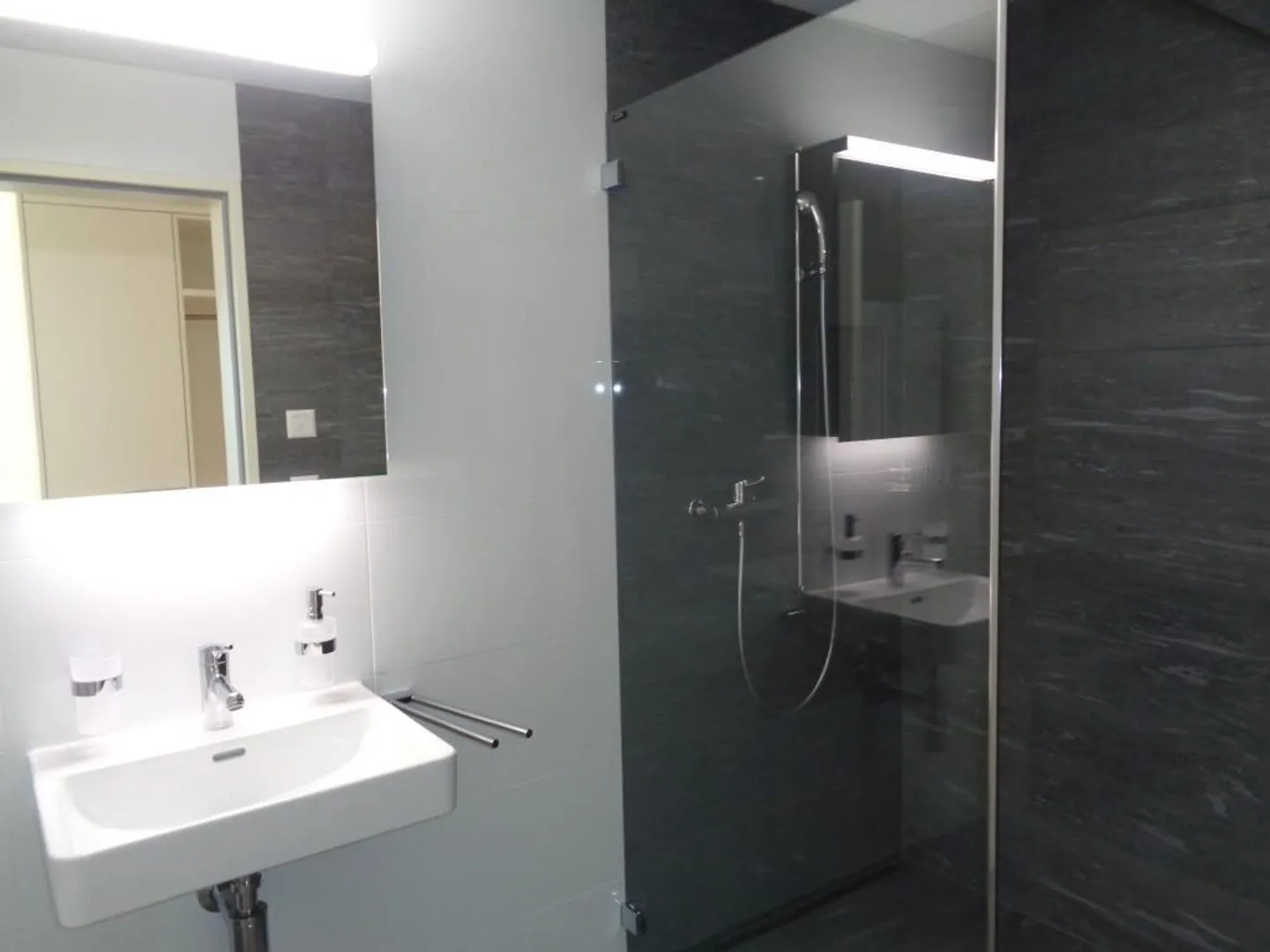 4.5 Zimmer Wohnung mit Sitzplatz - Foto 9 von 12