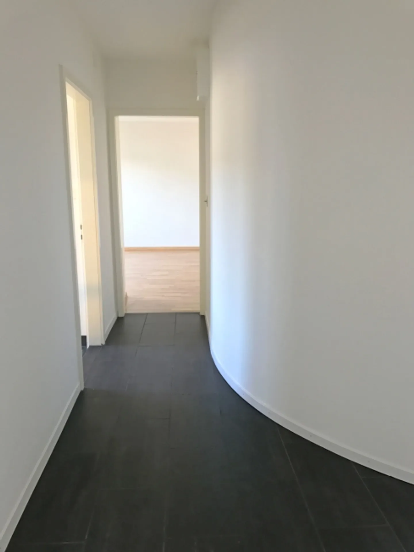 Charmant appartement 2 pièces - Photo 4 sur 4