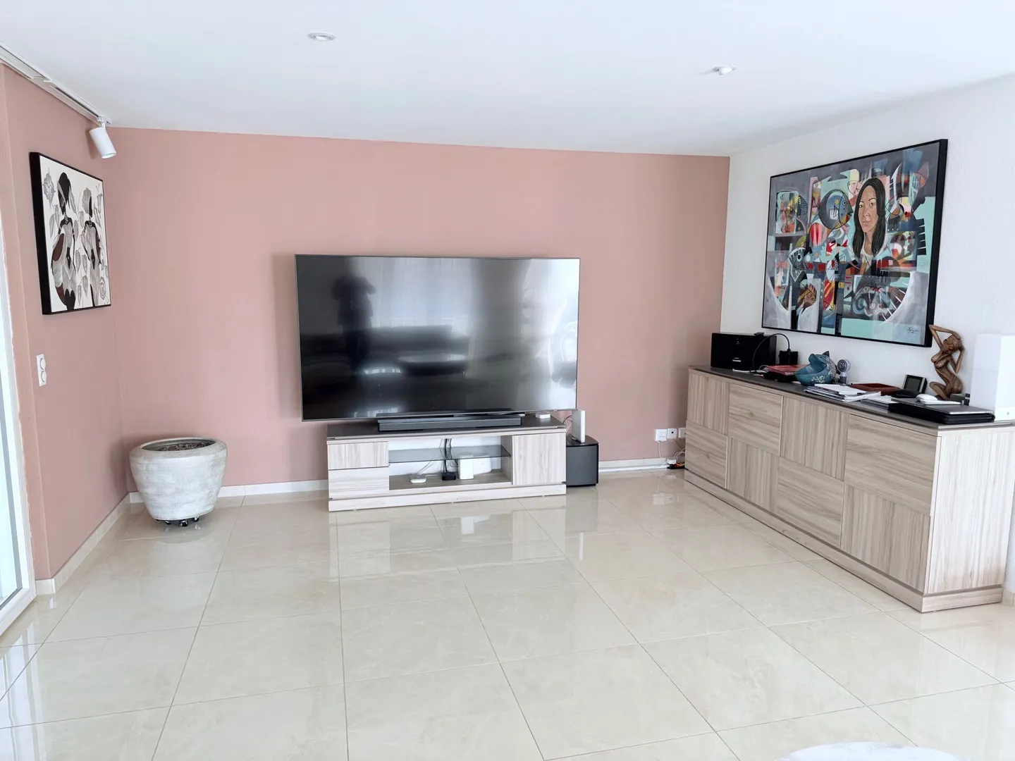 Spacious 7.5 Room Single-Family House in a Privileged Location - Photo 12 of 17