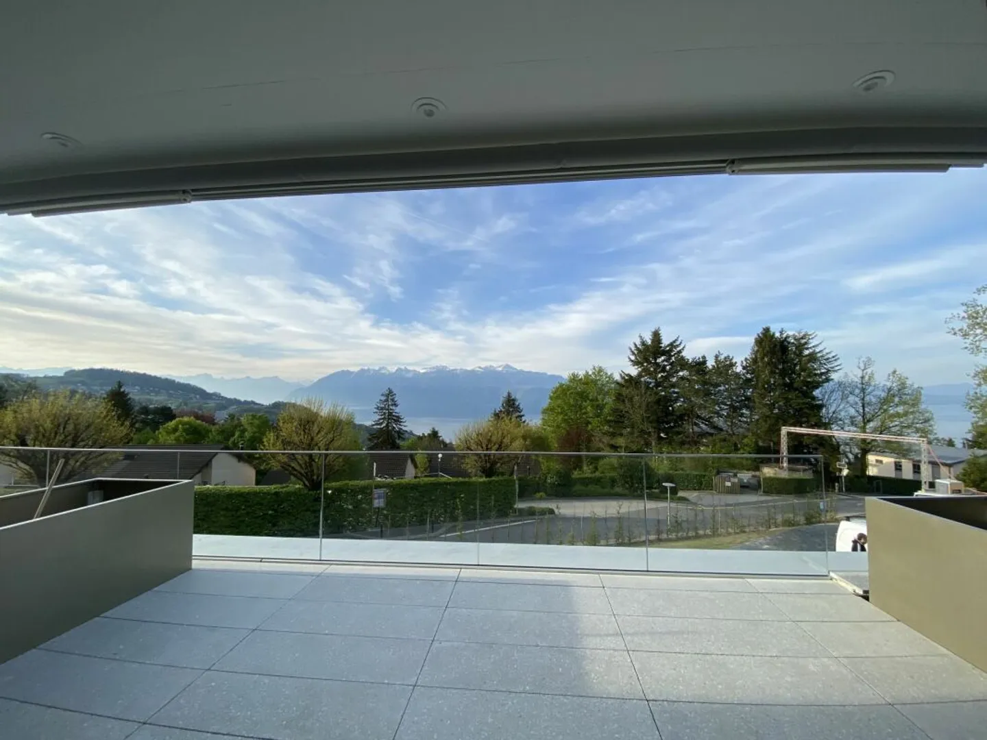 Appartement Contemporain avec Terrasse - Photo 1 sur 12