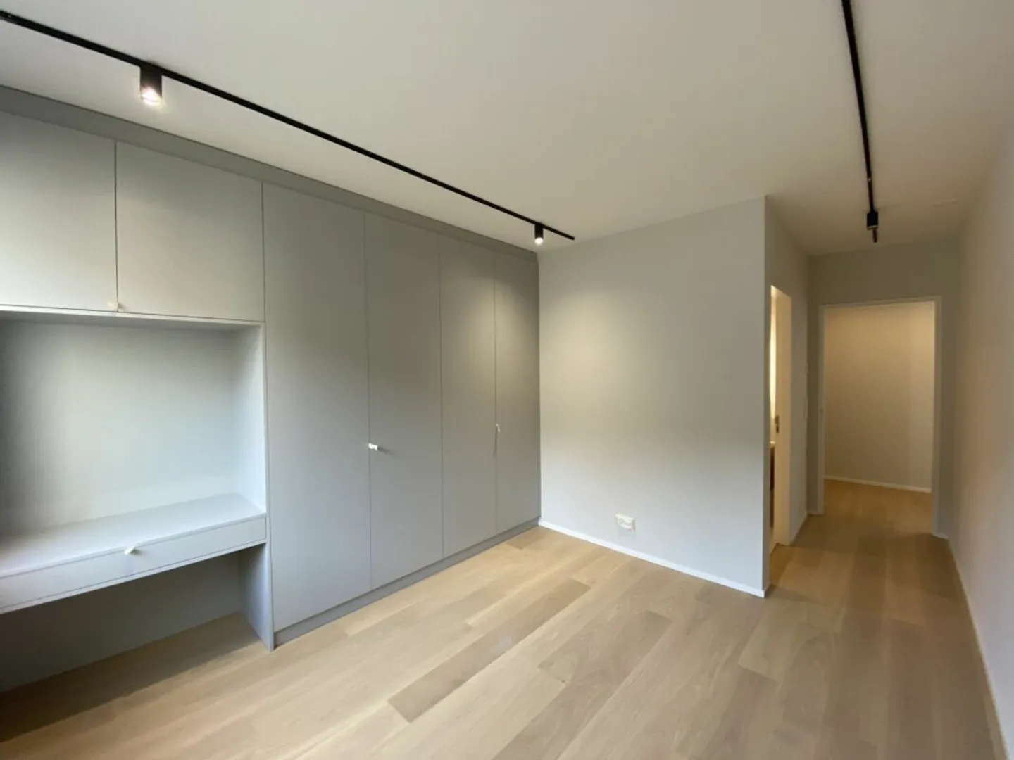 Appartement Contemporain avec Terrasse - Photo 11 sur 12