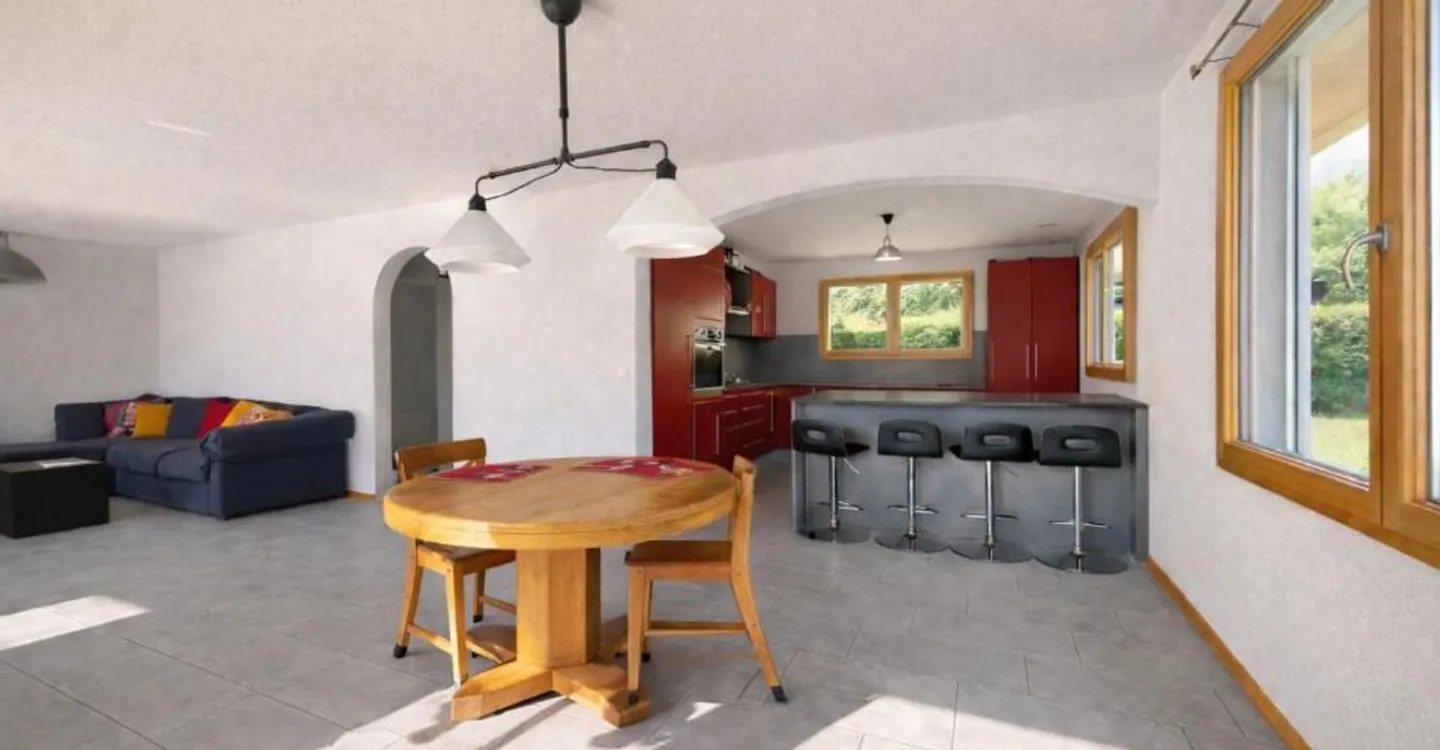 Beautiful house for sale in Chermignon - Photo 2 of 12