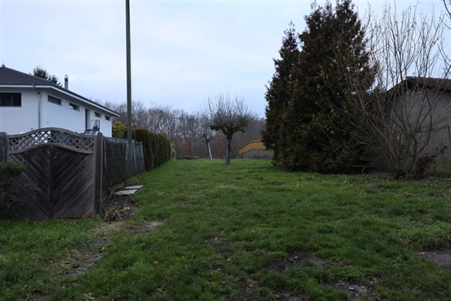 Delley-Portalban Large Fenced House and Garden for Rent - Photo 3 of 11