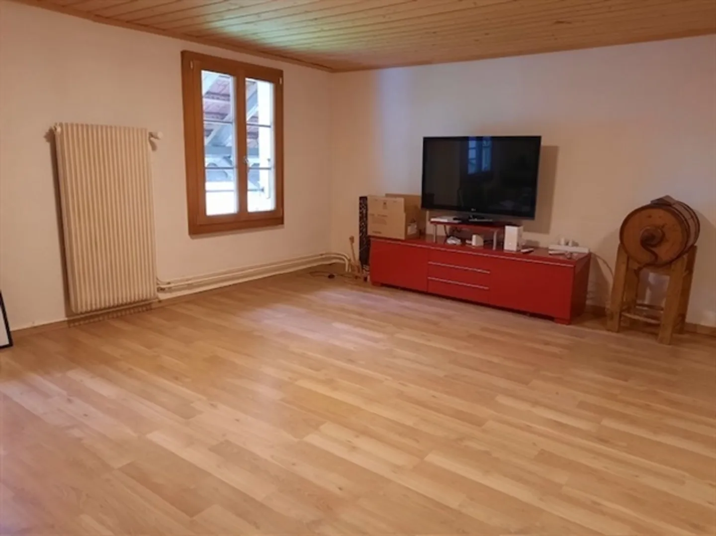 Delley-Portalban Large Fenced House and Garden for Rent - Photo 9 of 11