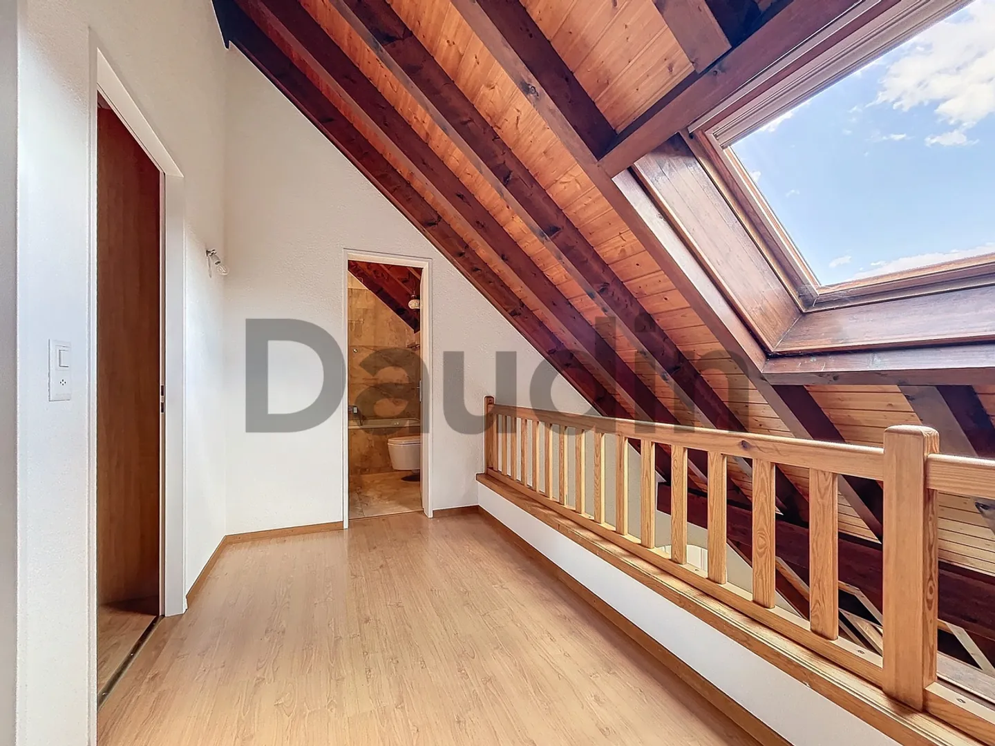 ESCLUSIVITÀ: Duplex di 114m2 con balcone - Foto 11 di 13