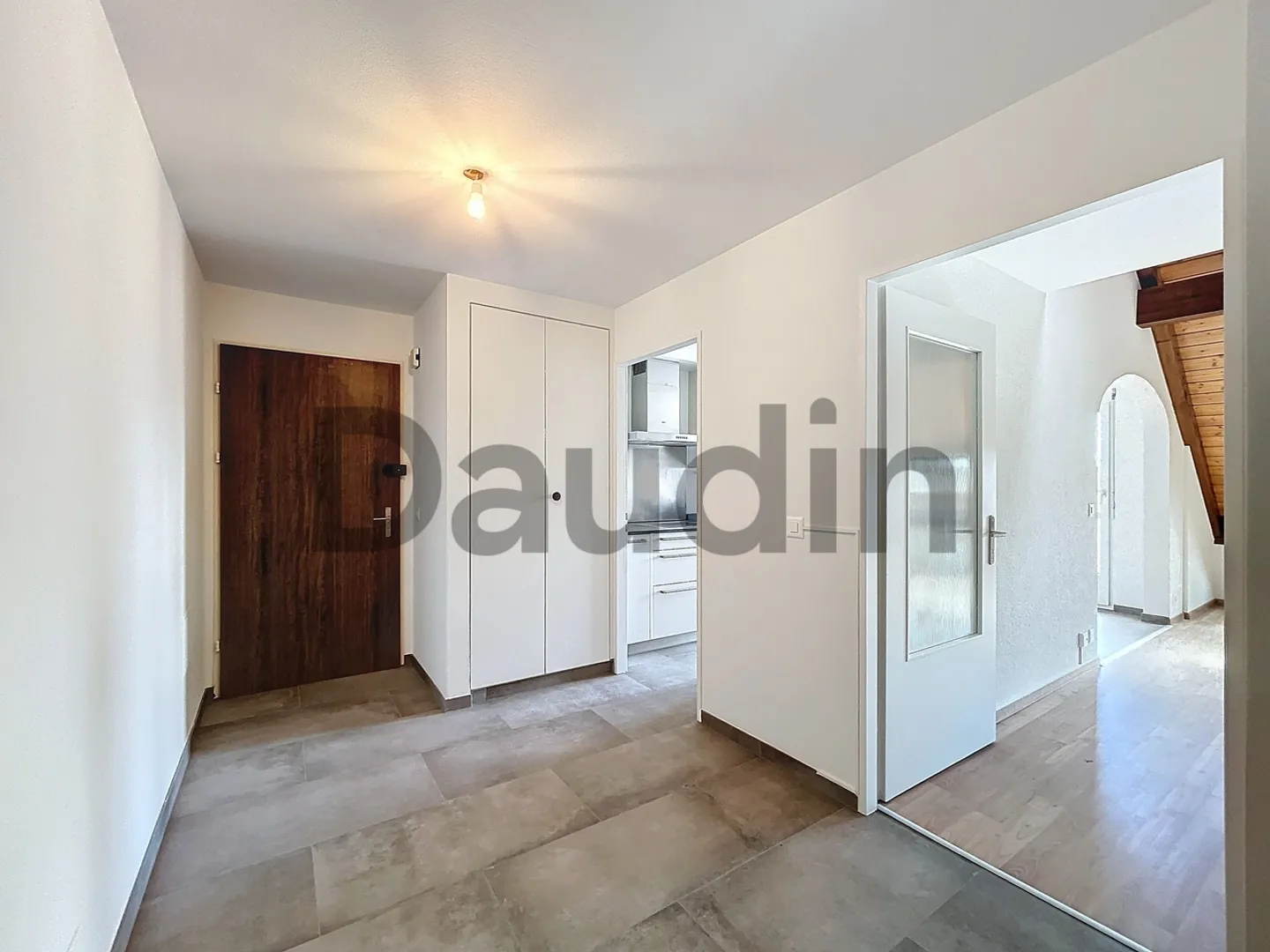 ESCLUSIVITÀ: Duplex di 114m2 con balcone - Foto 10 di 13