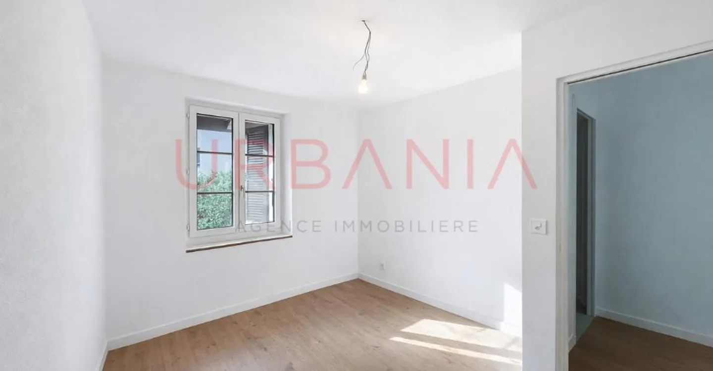 Fully renovated village house and independent apartment - Photo 4 of 8