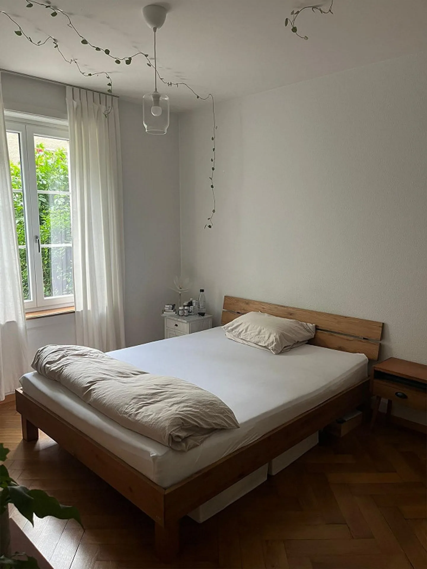 Wohnen im Breitsch mit grossem Sitzplatz - Foto 2 von 5