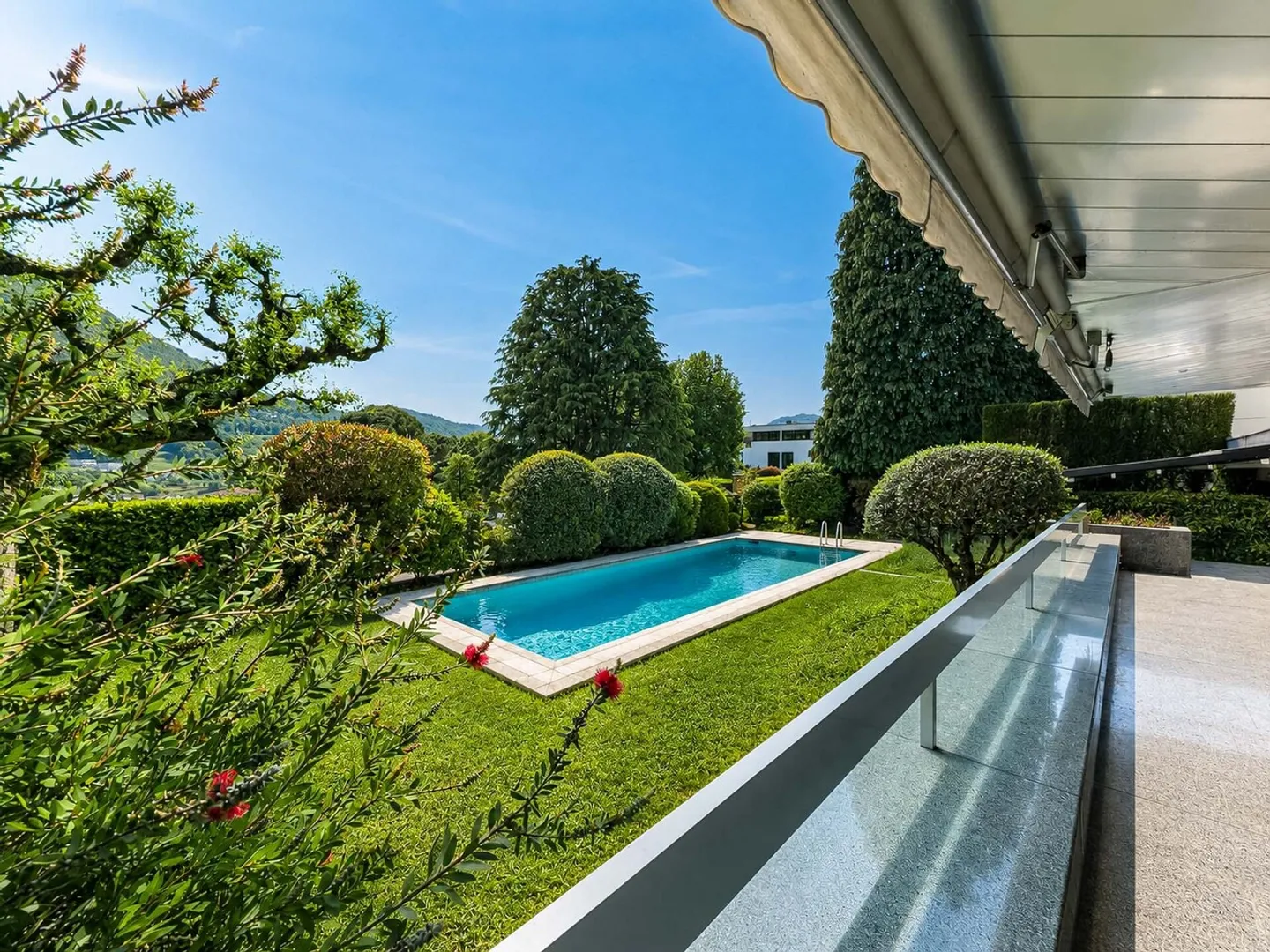 Villa con Giardino e Piscina - Foto 14 di 15