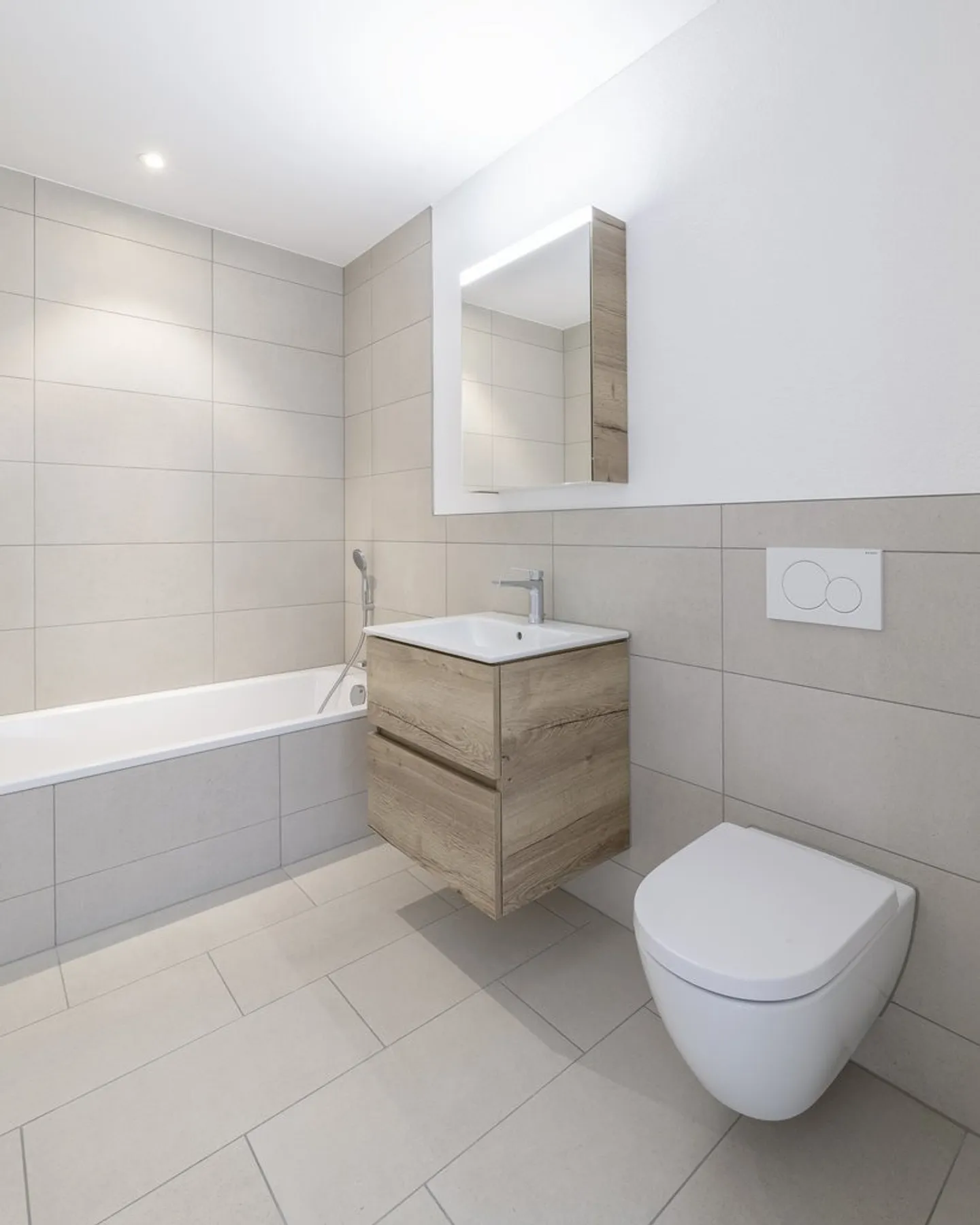 Appartamento in affitto - Foto 9 di 11