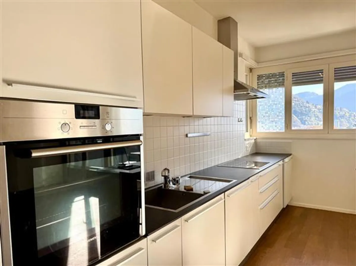 Lugano : Appartement 4.5 pièces - Photo 2 sur 9