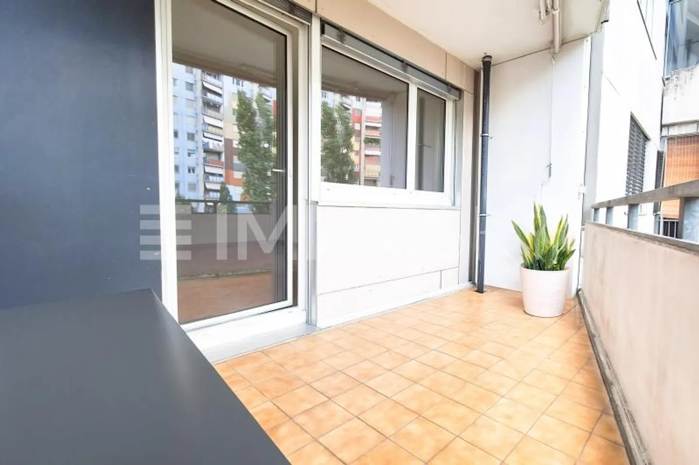 TOO LATE... ALREADY RESERVED - Photo 6 of 8