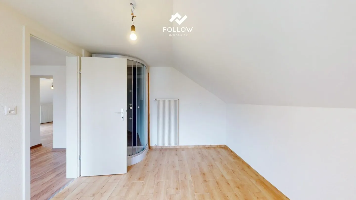 Charmante 3-Zimmer-Wohnung mit renoviertem Flair - zentral in Lengnau - Foto 7 di 10