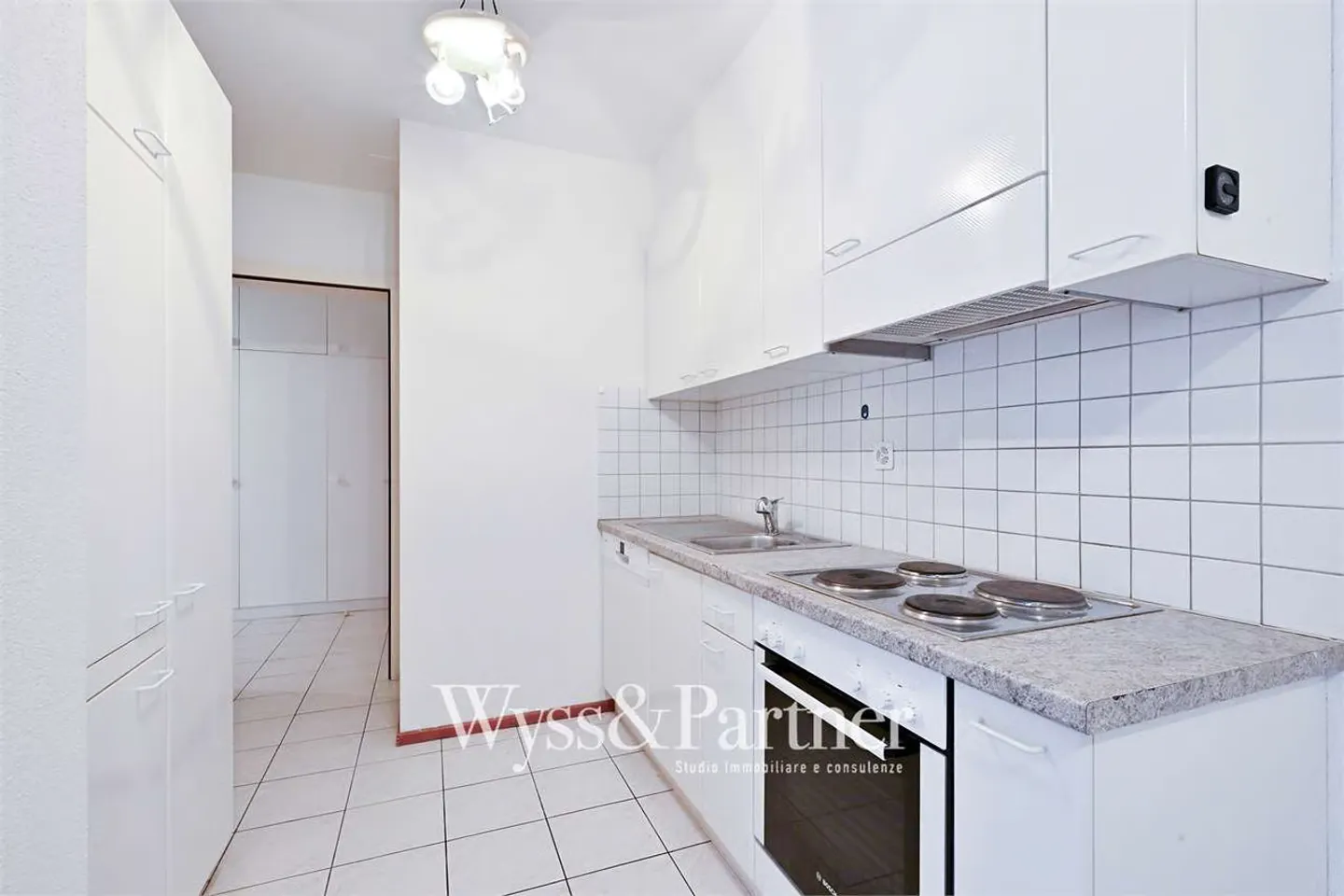 Chiasso - Practical 3.5 rooms - Photo 3 of 5