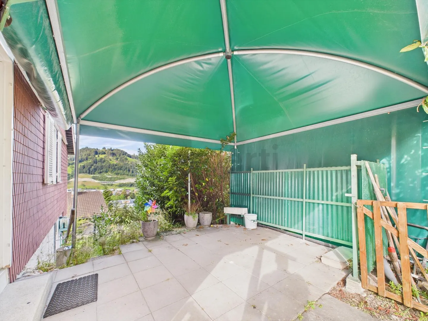 Charmantes 4.5-Zimmer-Reihenhaus mit Garten in Wattwil - Foto 8 von 11