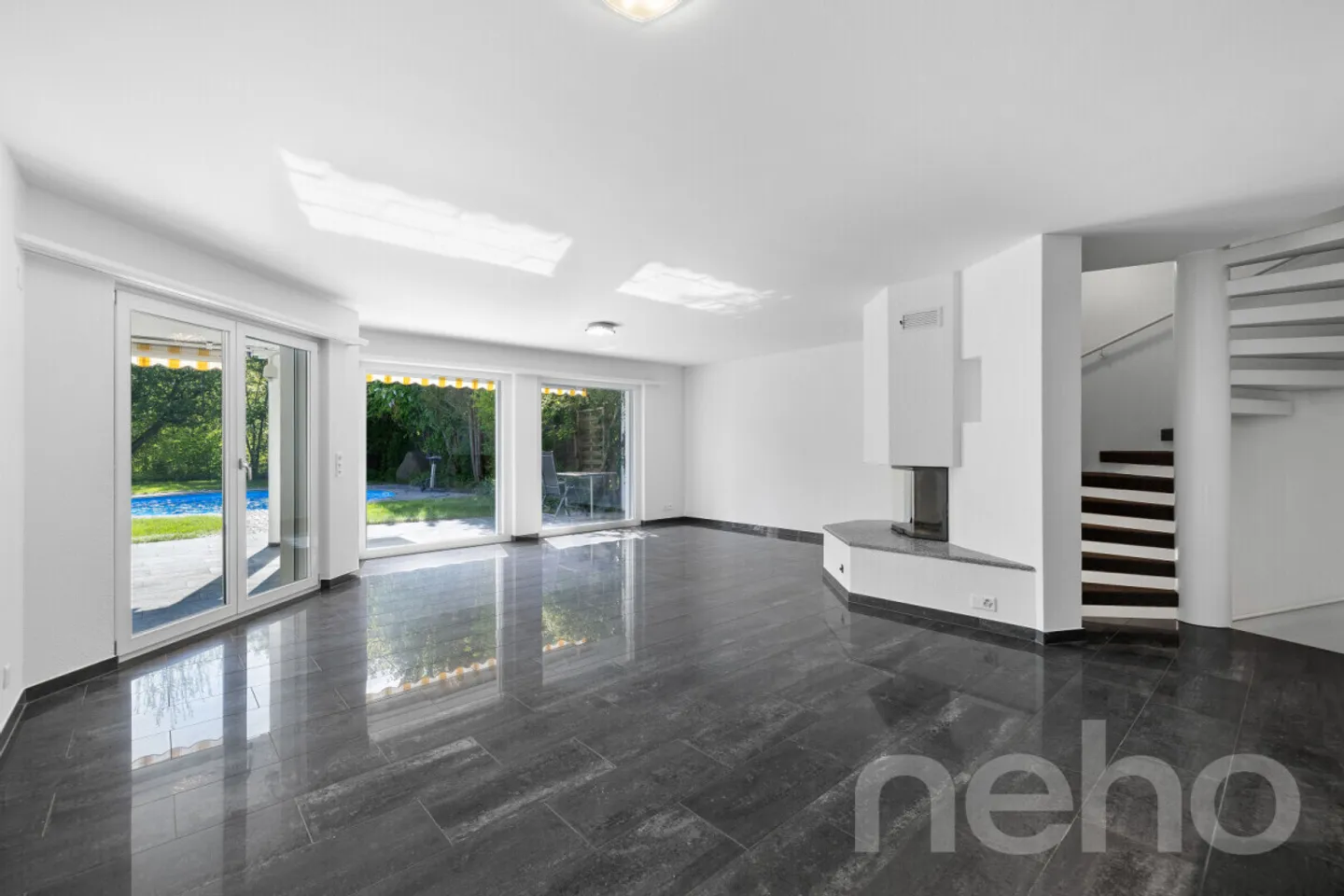 Beautiful Family Paradise in the Green and with Class - Photo 5 of 13