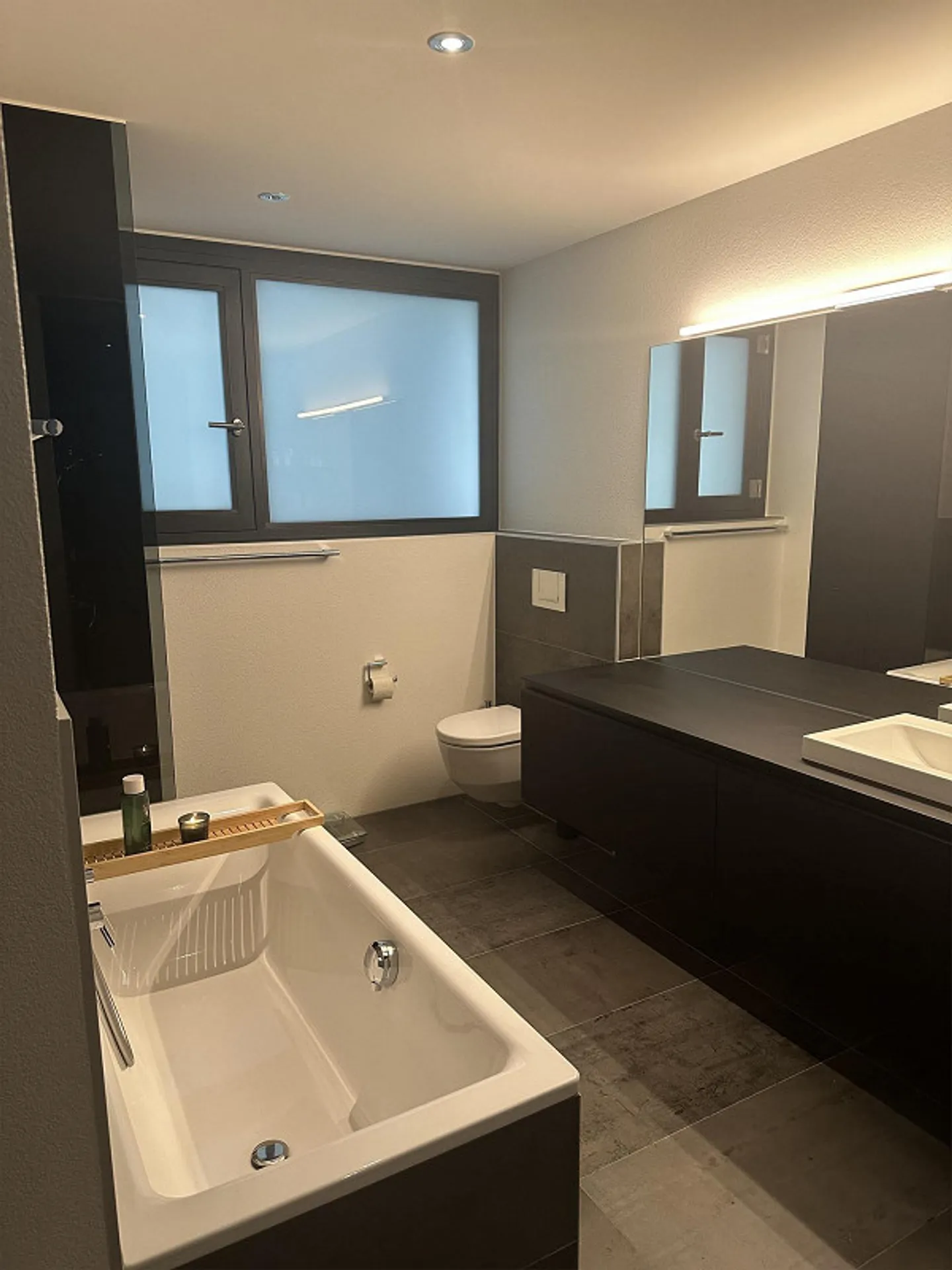 Exclusive 4.5-room condominium in the sought-after Giessenpark - Photo 5 of 6