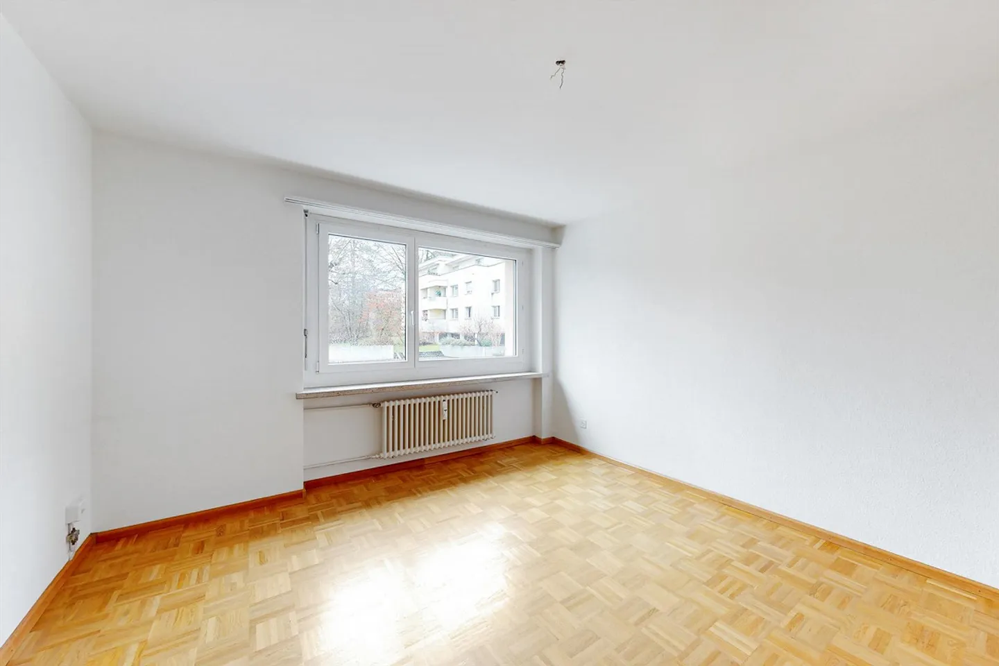 Spacious Family Apartment - Photo 6 of 8