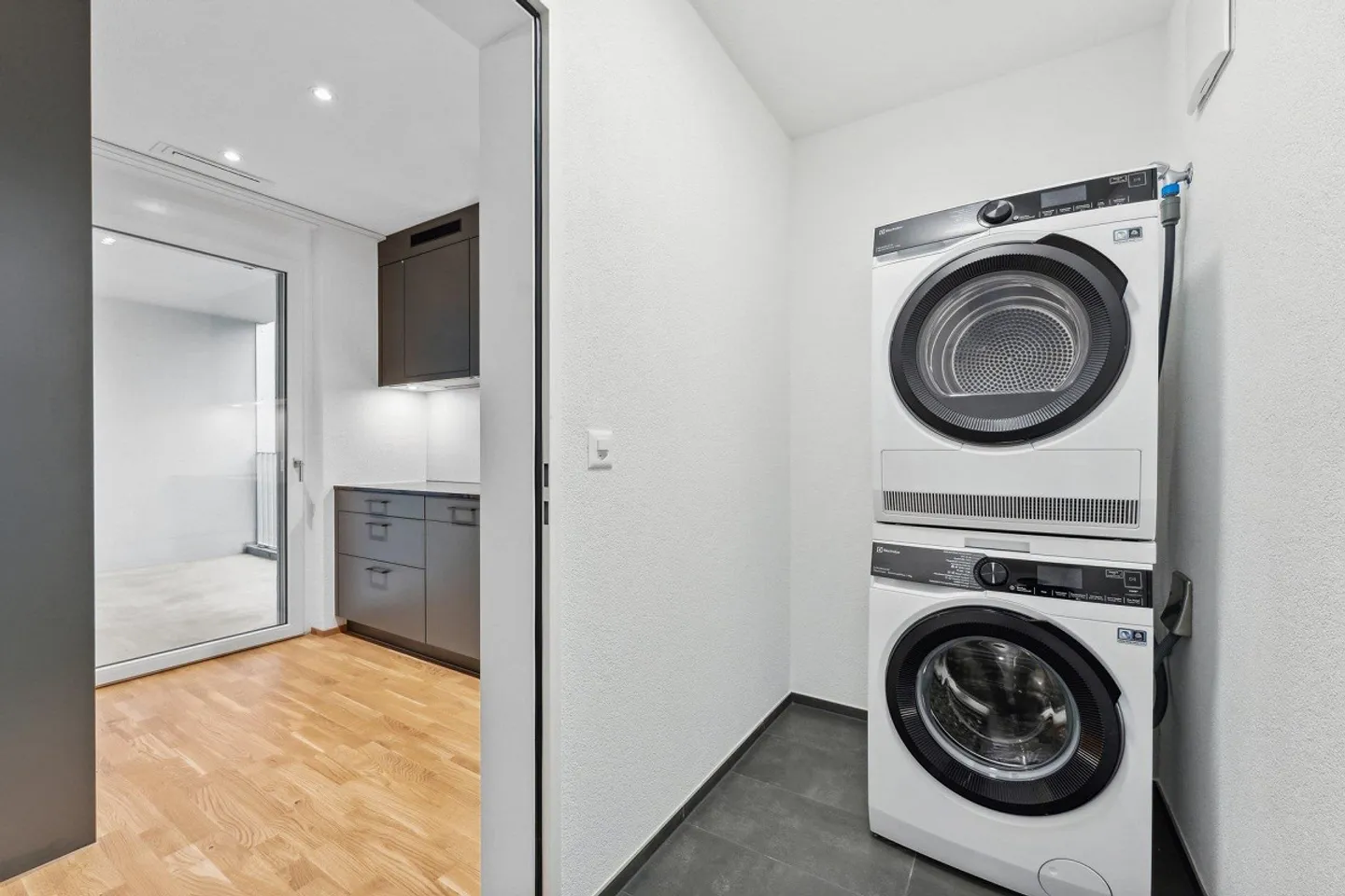 Welcome to your new home! - Photo 2 of 6