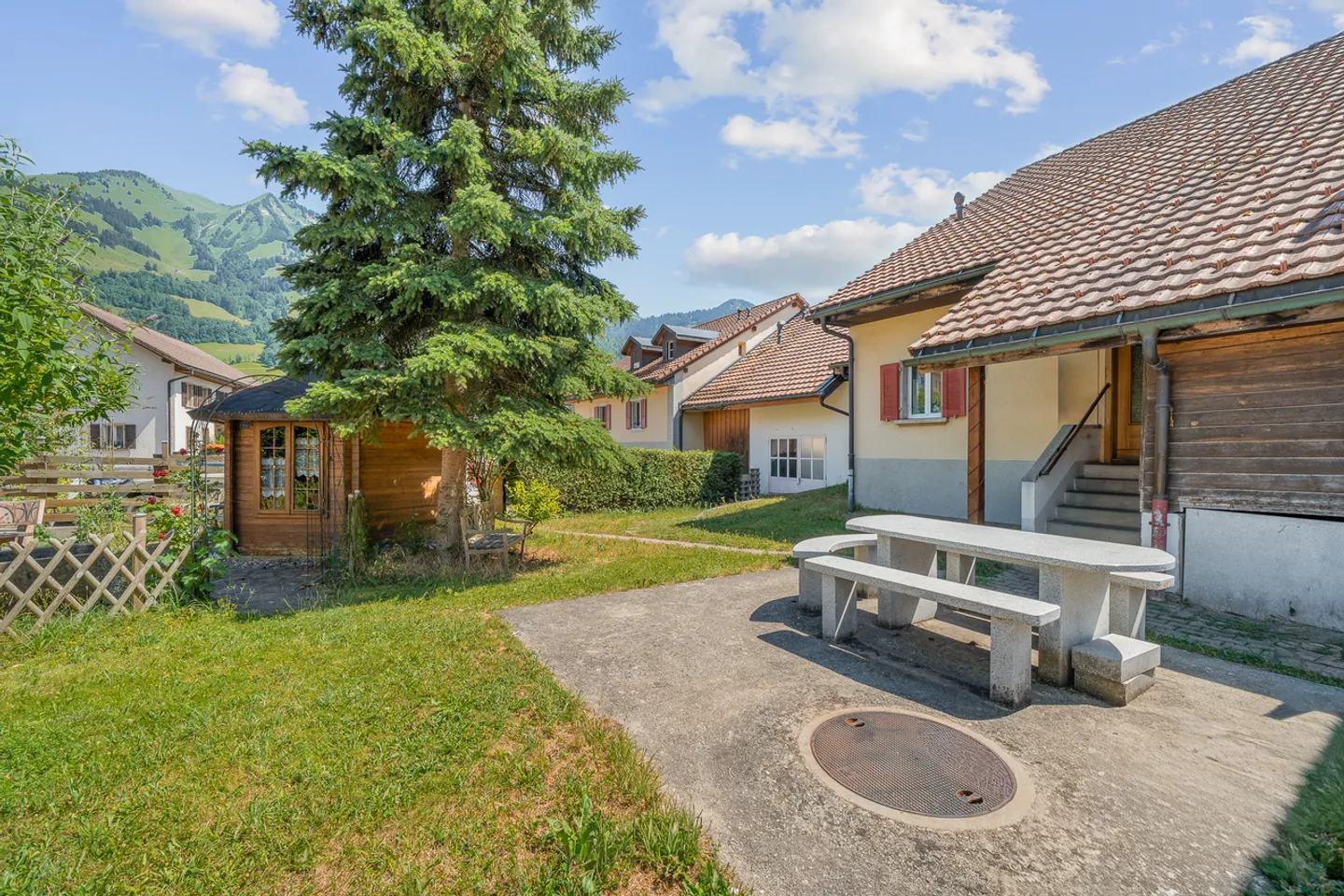 Charmantes Dorfhaus in Albeuve - Foto 28 von 28