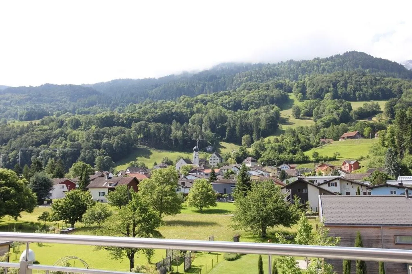 Beautiful attic apartment for rent - Photo 10 of 10