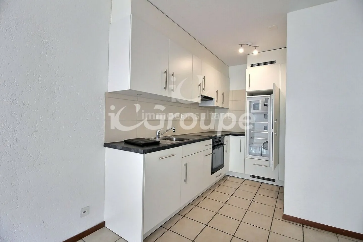 Charmant Appartement 2.5 pièces - Photo 4 sur 6