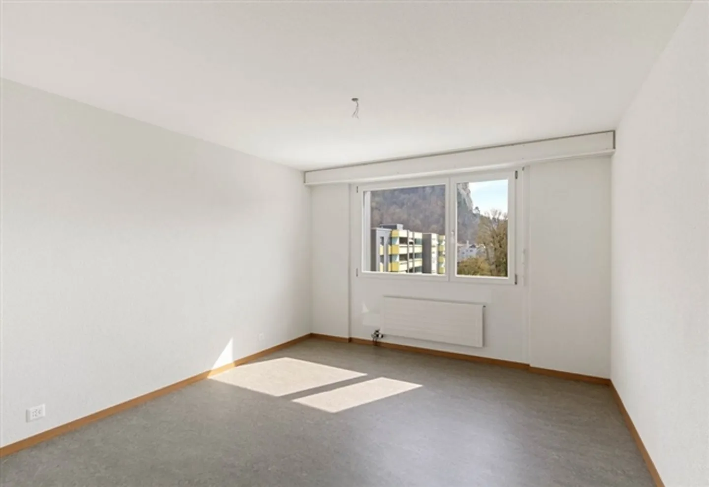 «kinderfreundliche ruhige Wohnlage am Waldrand» - Foto 7 von 12