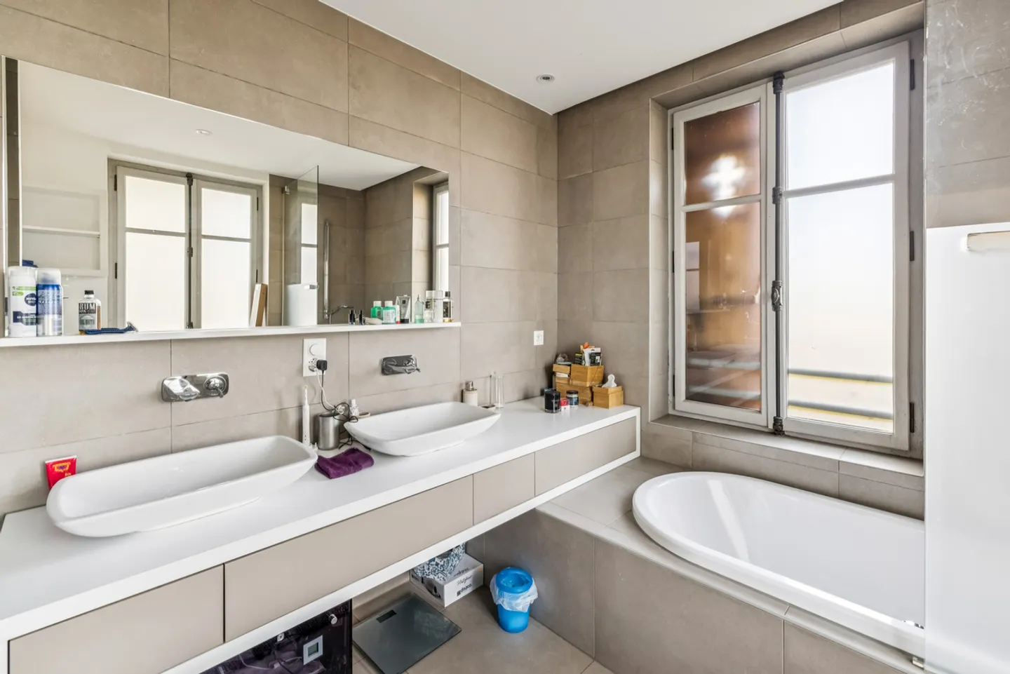 Charming Property on Large Treed and Landscaped Lot - Photo 6 of 12