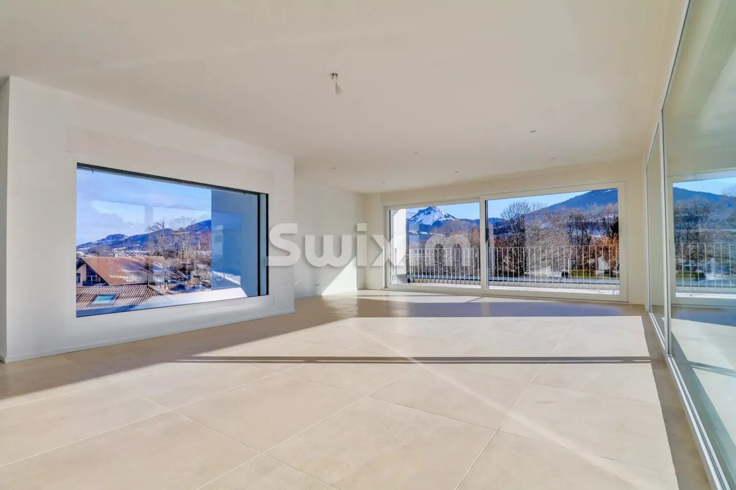 Modern villa with breathtaking views of the Dent de Lys! - Photo 3 of 7