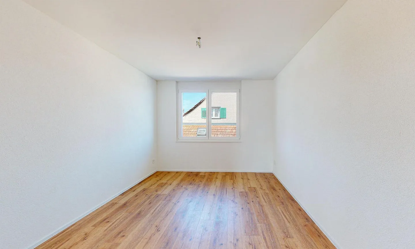 Appartamento al piano terra soleggiato in sviluppo moderno! - Foto 6 di 10