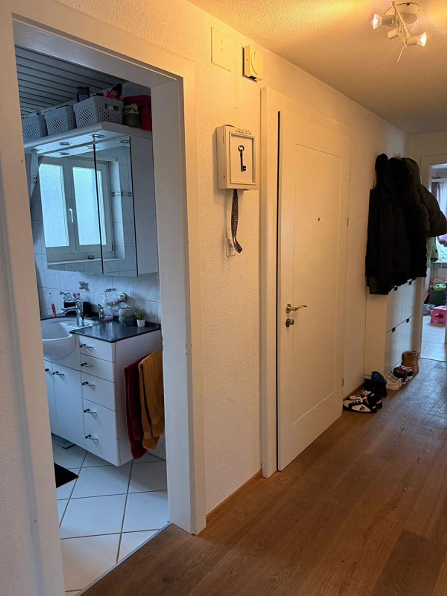 4-room apartment for rent from 01.03.2026 - Photo 7 of 8