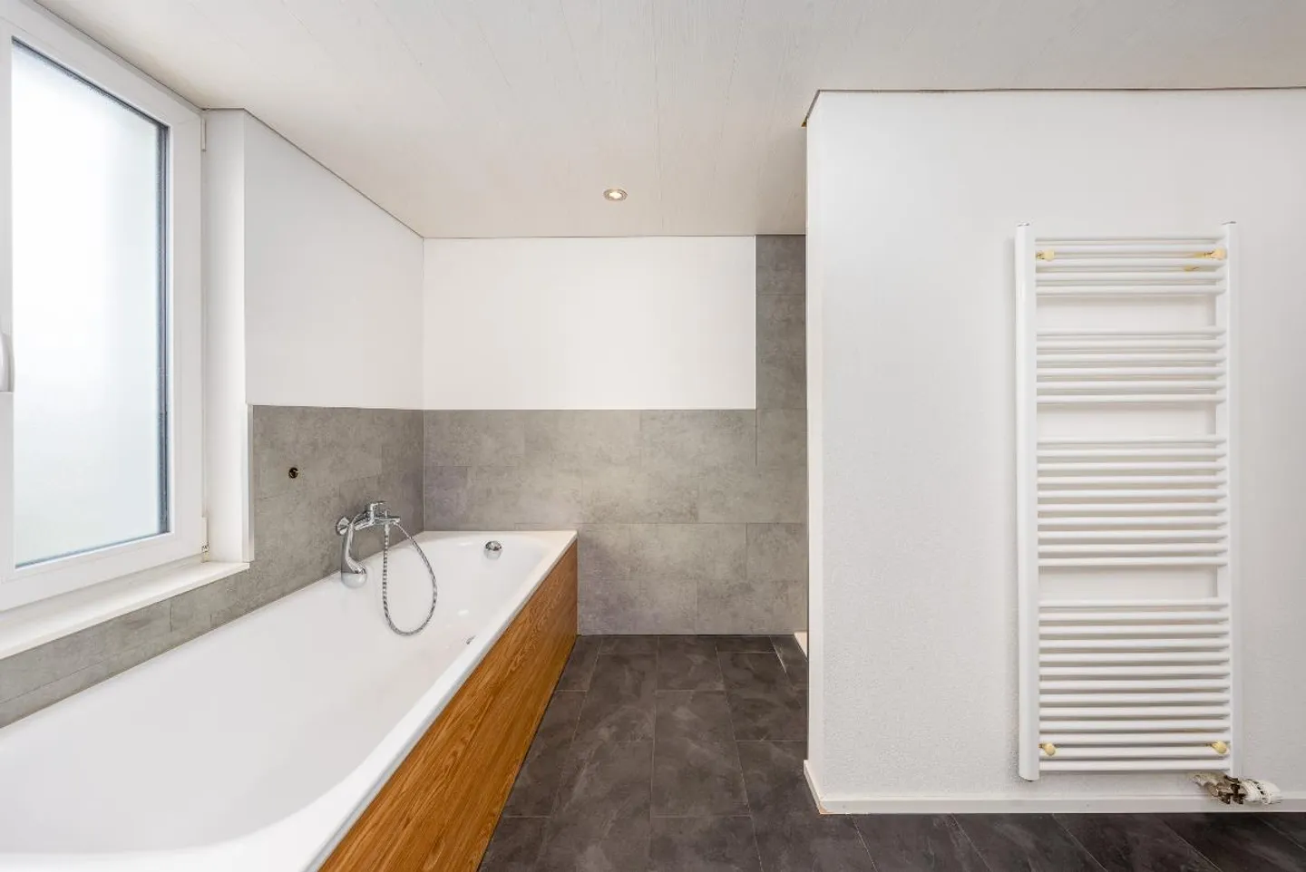 Maison individuelle de 6,5 pièces - Photo 3 sur 5