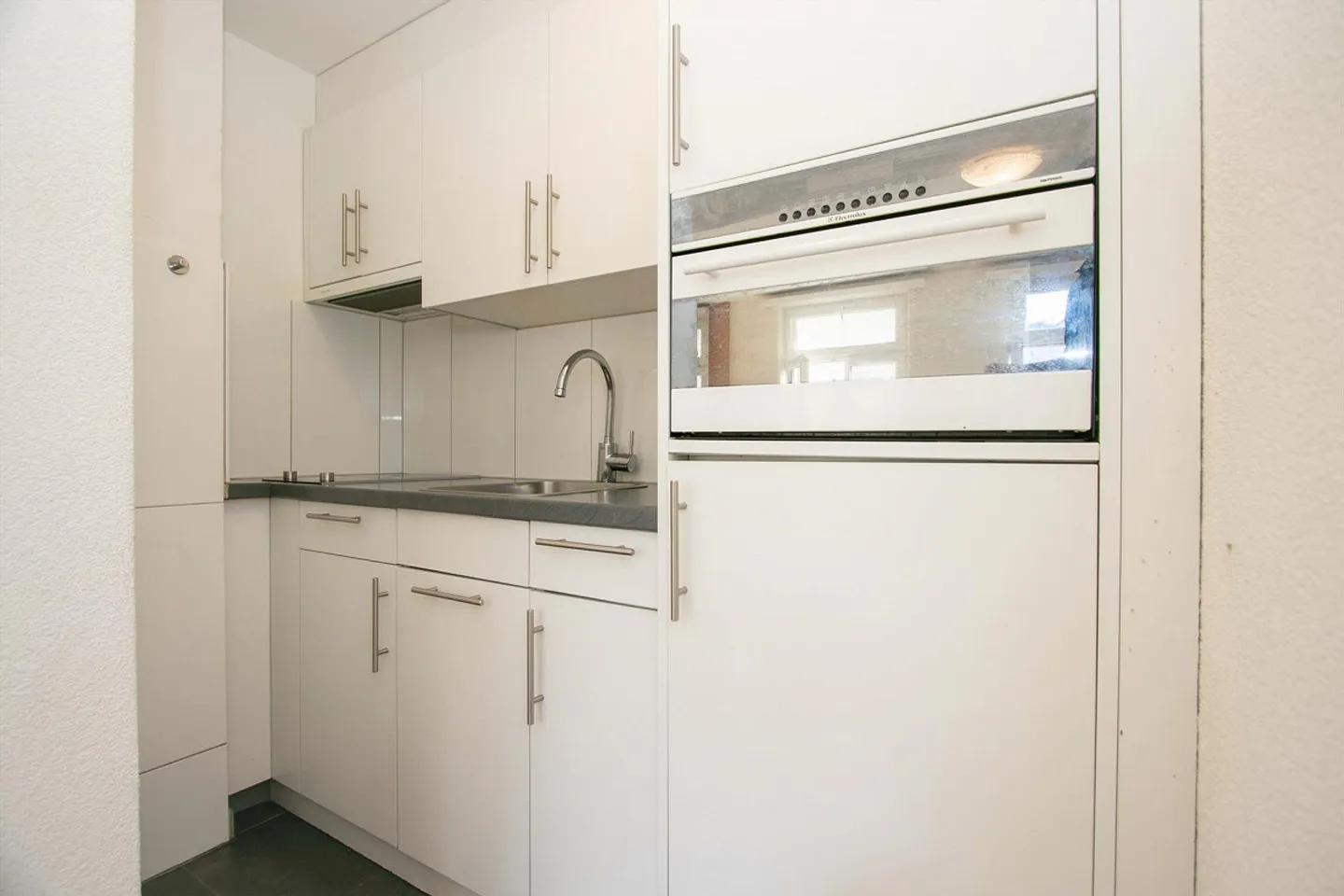 Monolocale arredato in affitto nel centro di San Gallo - Foto 2 di 6