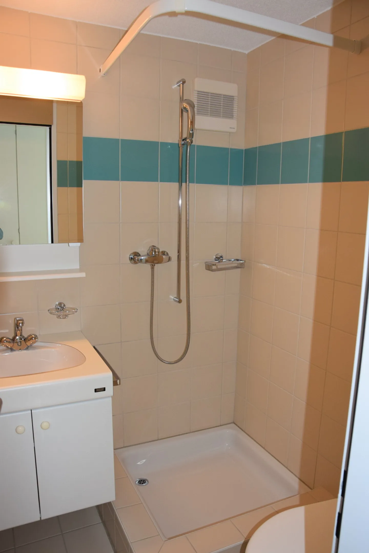 1-pièce dans le centre - Photo 6 sur 6