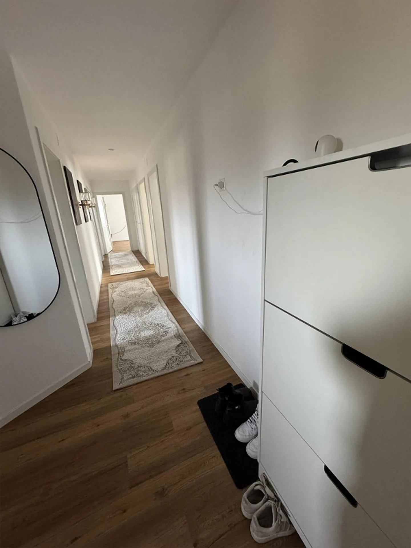 Recherche de locataire : appartement 5 pièces avec 2 balcons dans un emplacement privilégié à Frauenfeld - Photo 1 sur 12