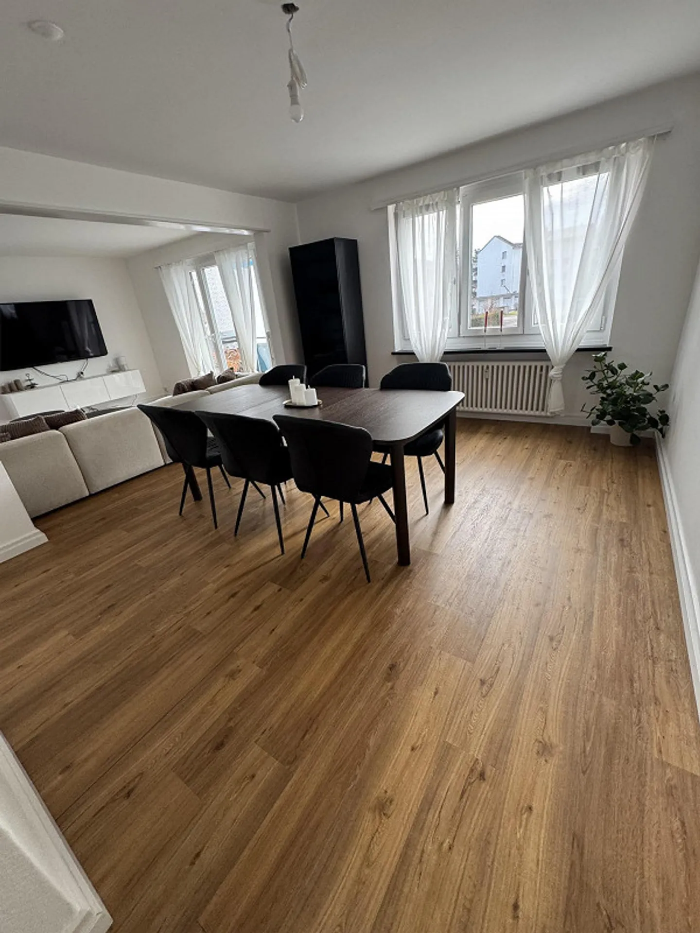 Recherche de locataire : appartement 5 pièces avec 2 balcons dans un emplacement privilégié à Frauenfeld - Photo 8 sur 12