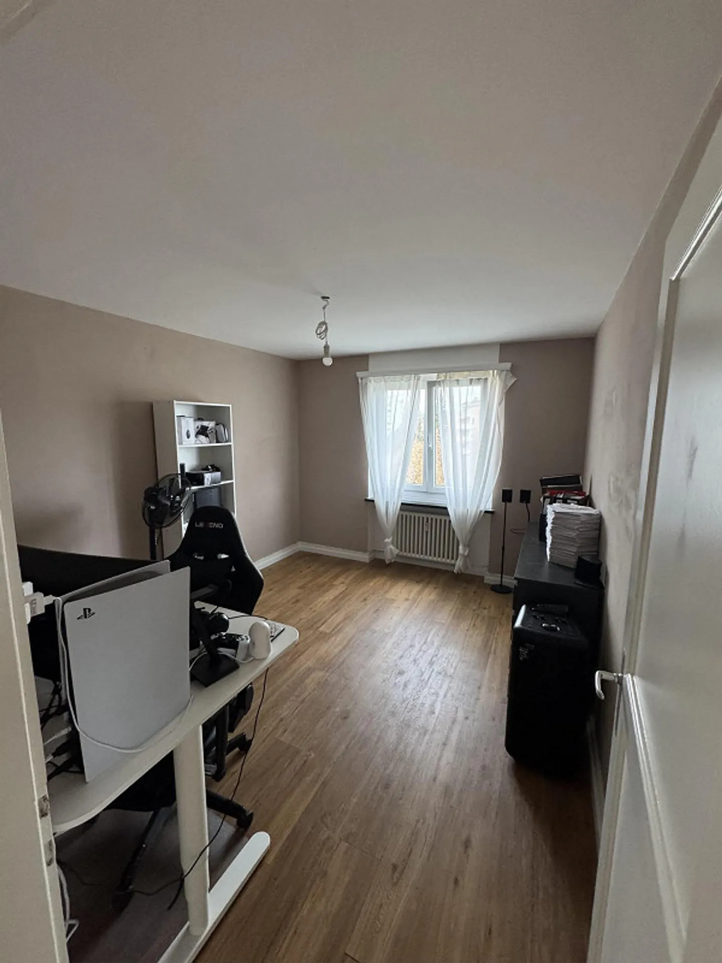 Recherche de locataire : appartement 5 pièces avec 2 balcons dans un emplacement privilégié à Frauenfeld - Photo 9 sur 12