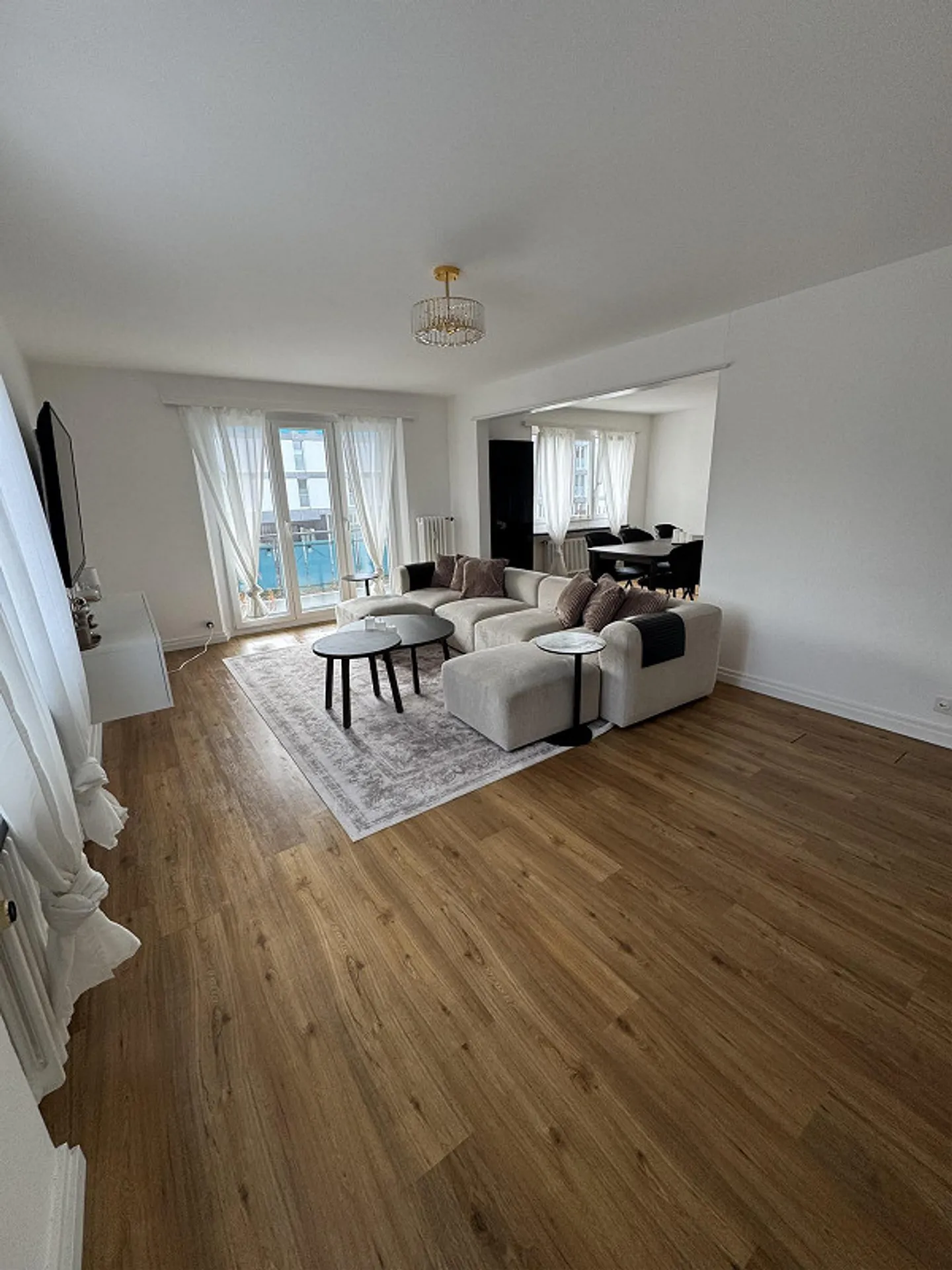 Recherche de locataire : appartement 5 pièces avec 2 balcons dans un emplacement privilégié à Frauenfeld - Photo 10 sur 12