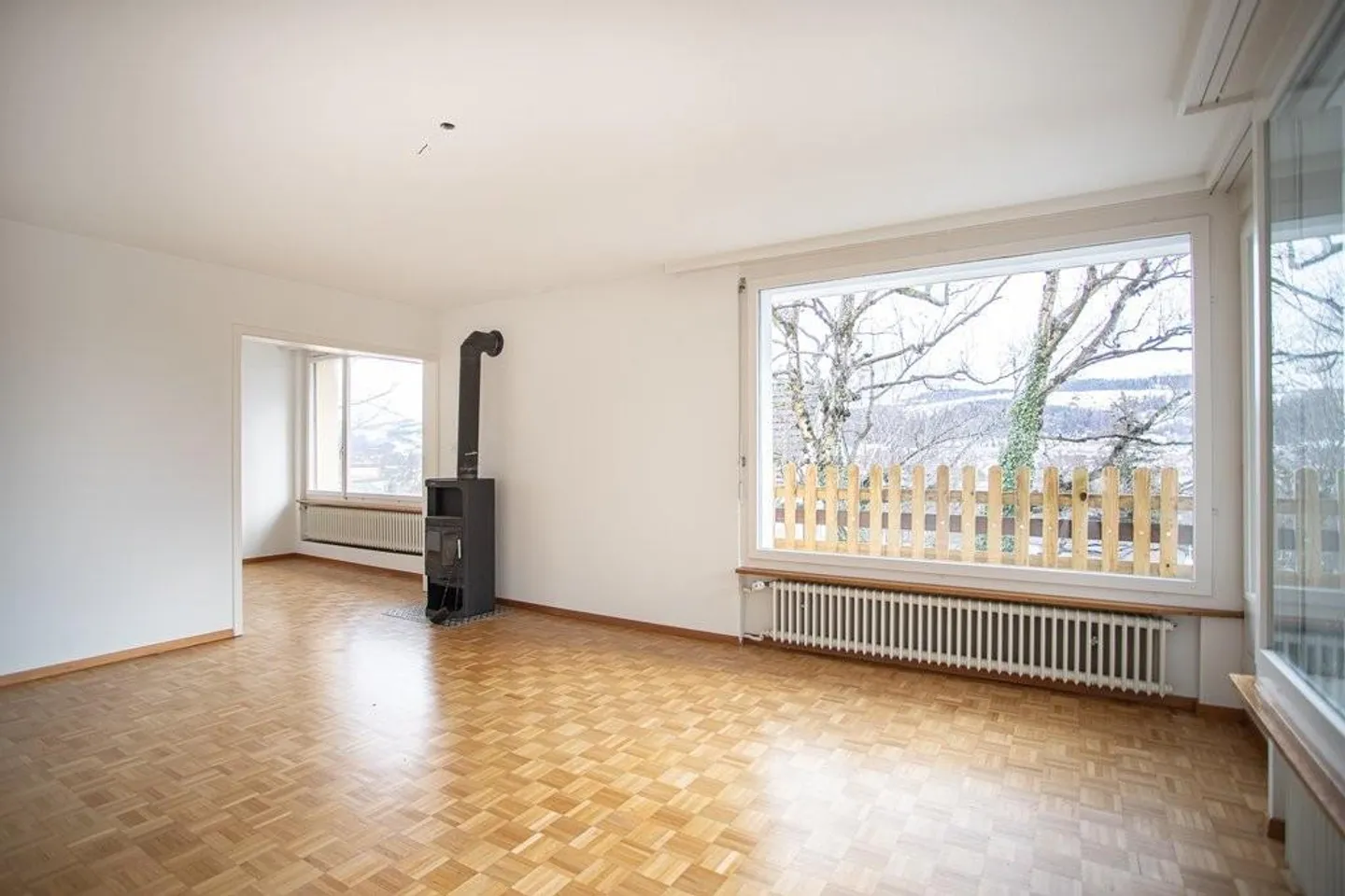 WG Room near HSG - Photo 3 of 9