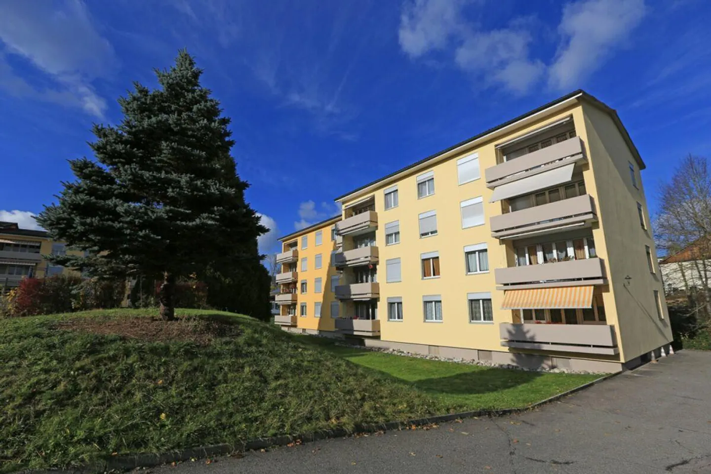 Parkplätze in Gelterkinden - Foto 1 von 1