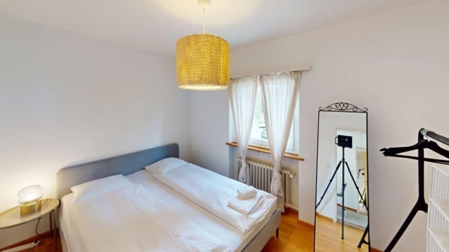 Charmante 3-Zimmer-Wohnung in Zürich - Foto 7 von 13