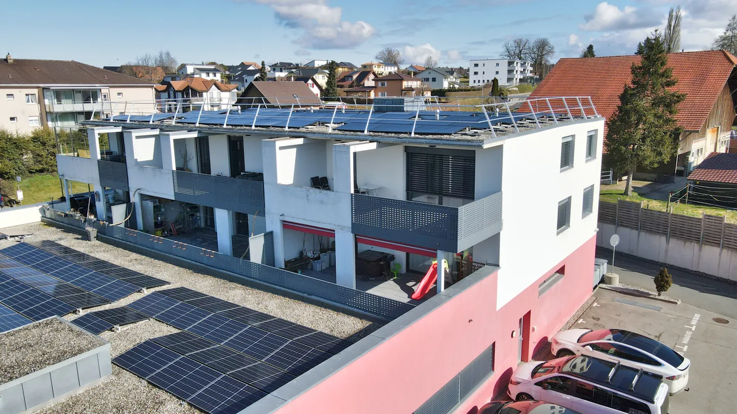 3.5-room apartment with covered terrace in Cottens / FR - Photo 11 of 13
