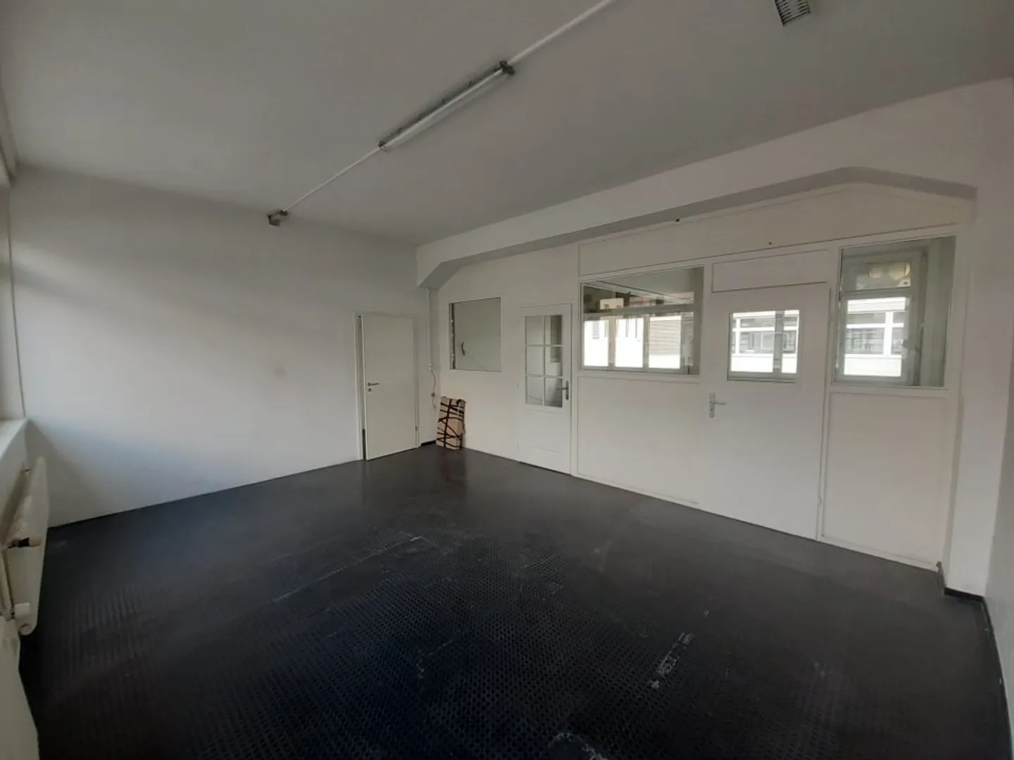 01850 - Appartement Locaux - Léopold-Robert 105 - La Chaux-de-Fonds - Photo 6 sur 7