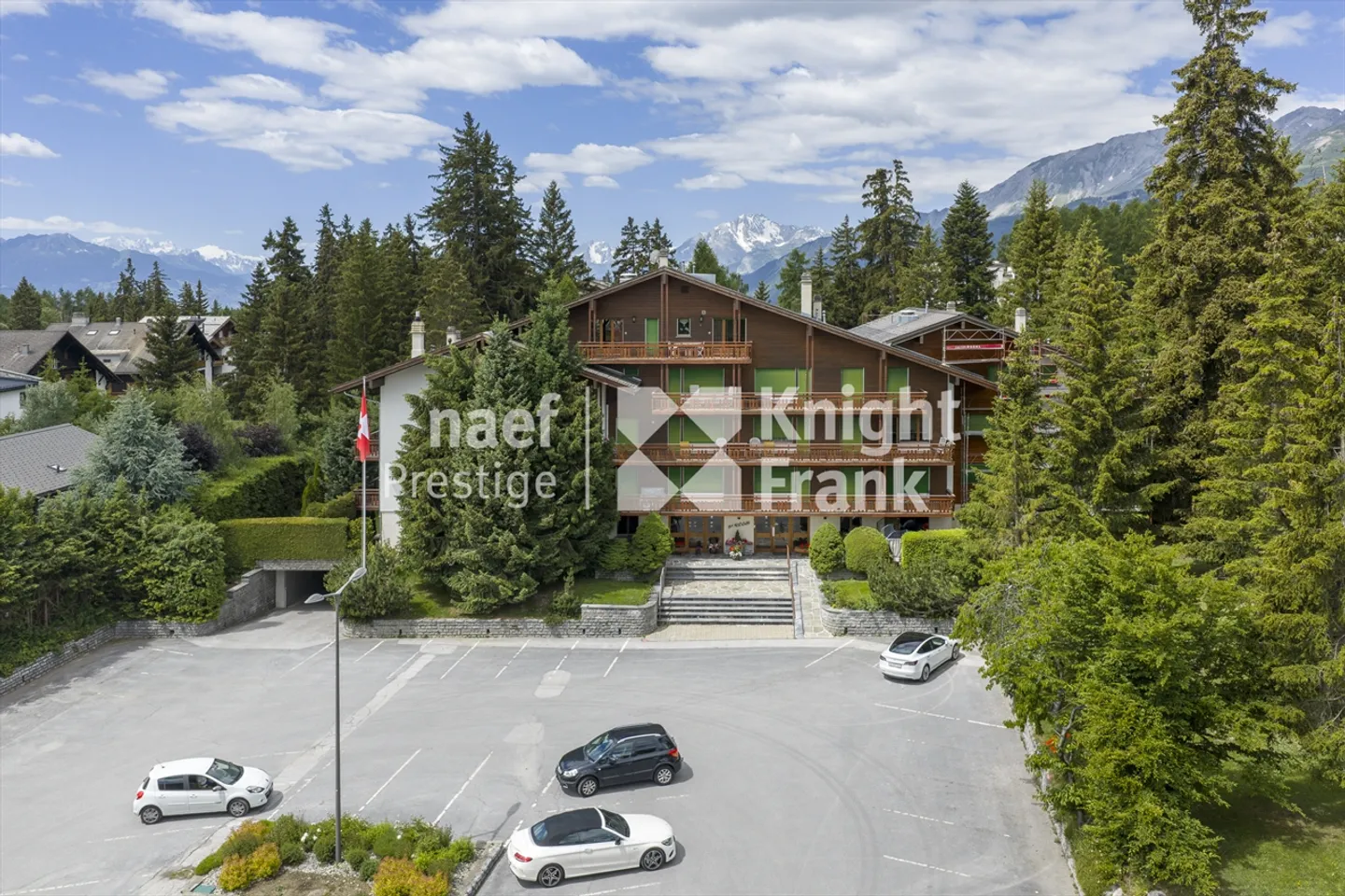 Apartment near the lake and the center of Crans - Photo 10 of 10