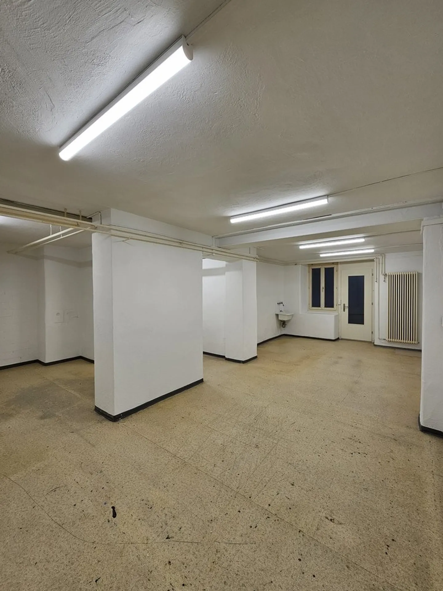 Atelier dans l'Enclos - Photo 2 sur 6