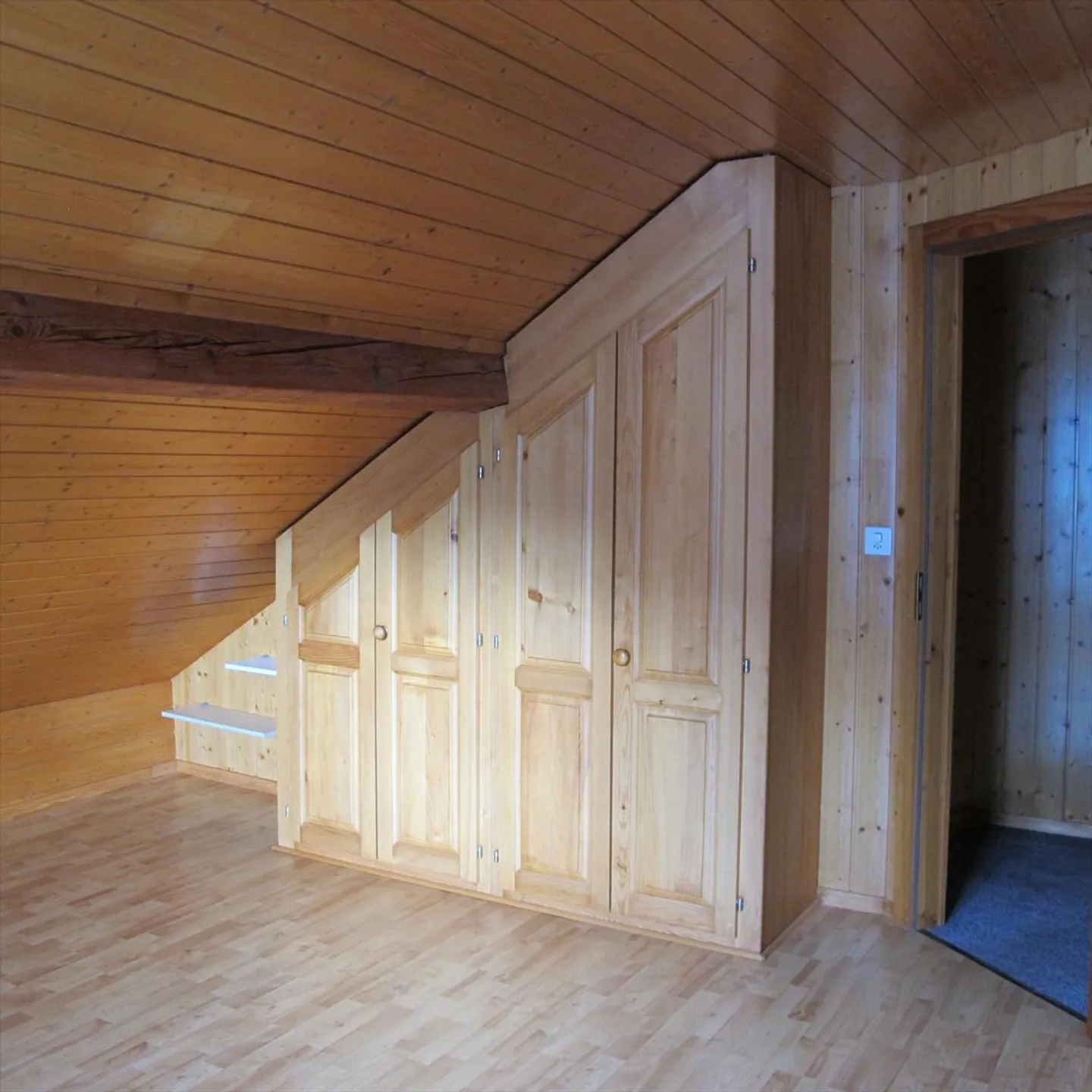 Maison 13.5 pièces - Photo 9 sur 12