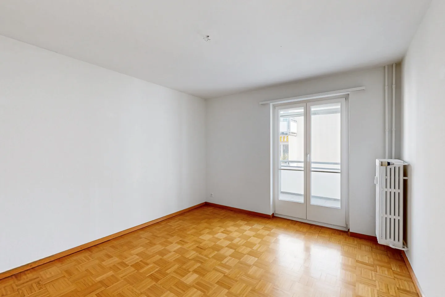 2.5 Room Apartment - Photo 3 of 7