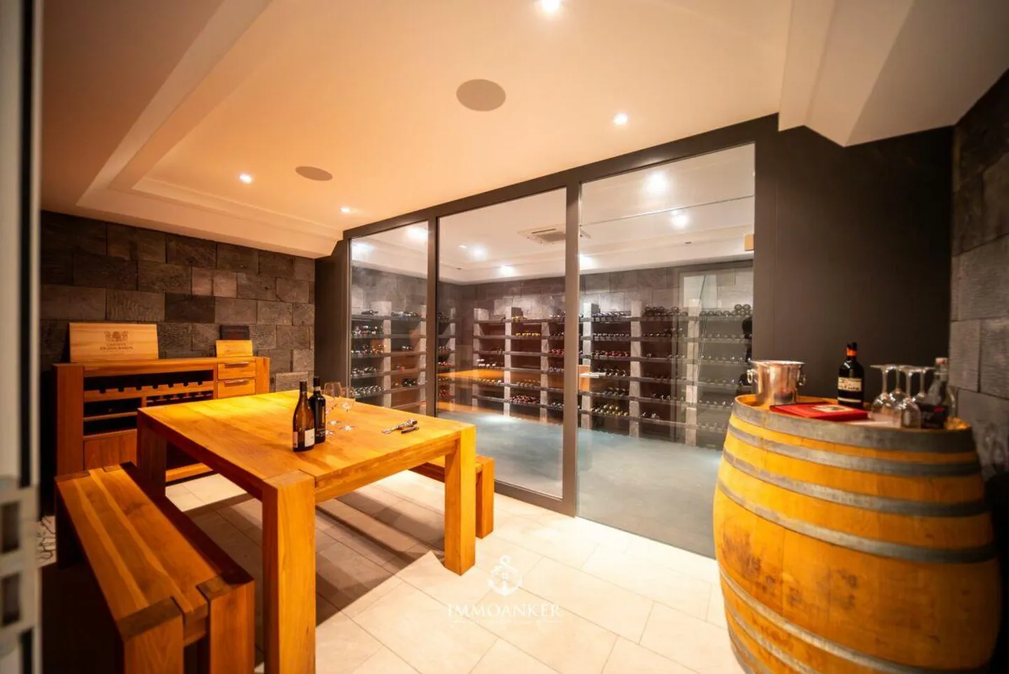 Une maison pleine d'histoire et de cœur - Votre paradis familial à Rafz - Photo 9 sur 13