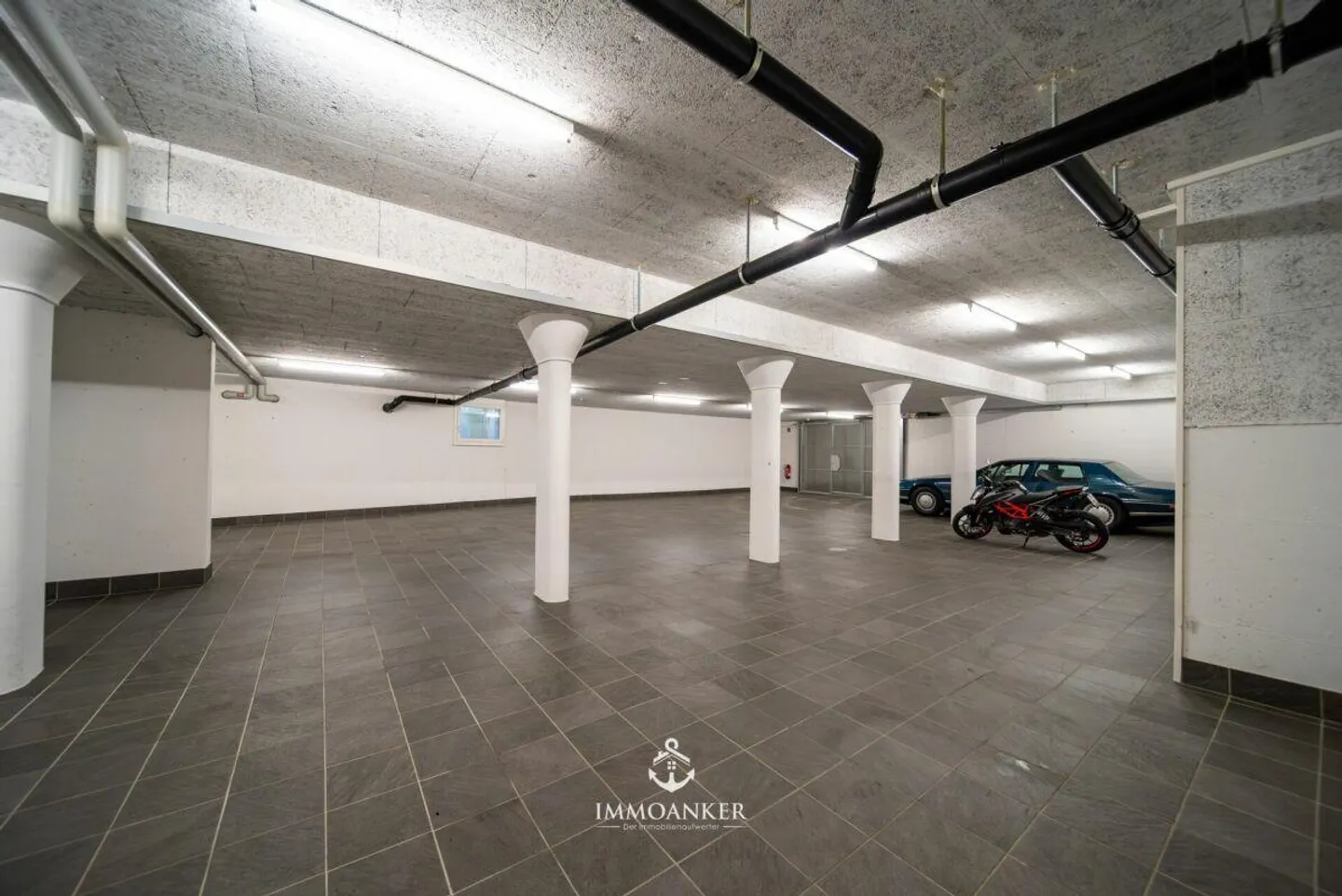 Une maison pleine d'histoire et de cœur - Votre paradis familial à Rafz - Photo 12 sur 13