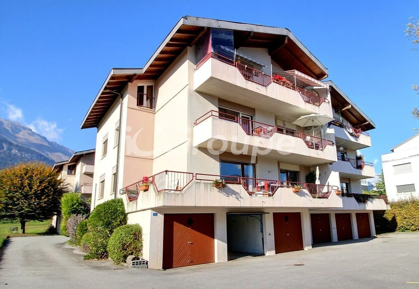 Appartamento 4.5 stanze - Foto 1 di 9